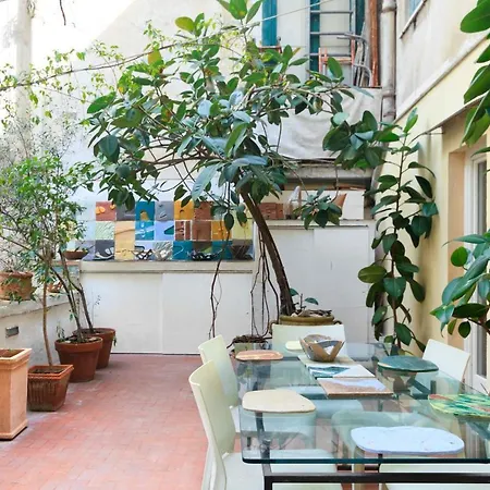 Bed & Breakfast Tribu Napels